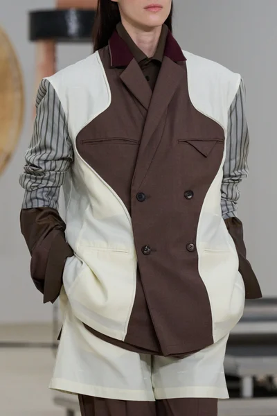 Look 92